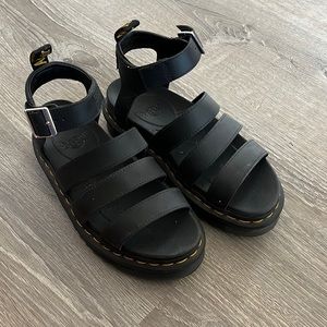 Dr. Martens sandals 🖤